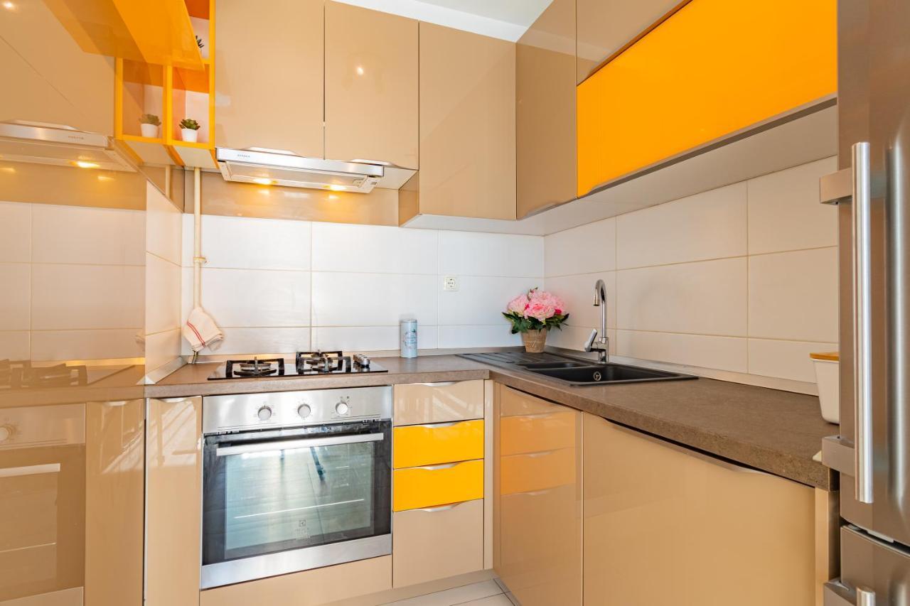 Flexible Selfcheckins 30 - Zagreb - Garage - Electric Vehicle Ccharger - Big Loggia - New - Apartments Repinc 30 Екстериор снимка