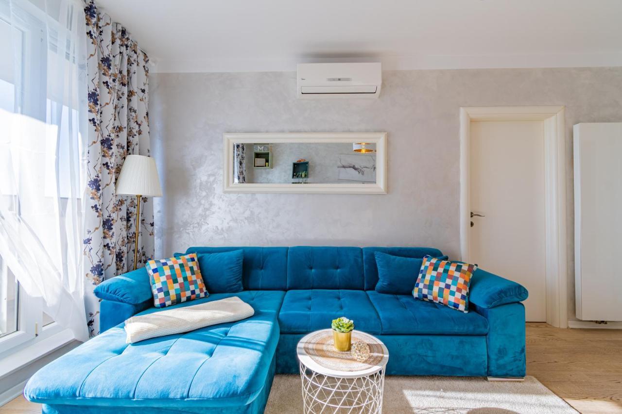 Flexible Selfcheckins 30 - Zagreb - Garage - Electric Vehicle Ccharger - Big Loggia - New - Apartments Repinc 30 Екстериор снимка