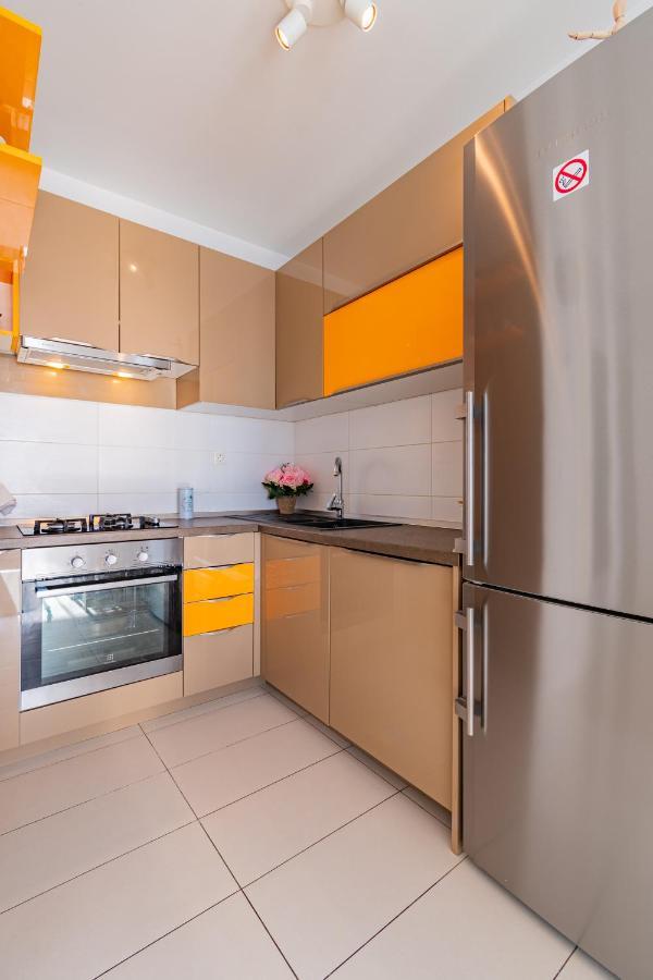 Flexible Selfcheckins 30 - Zagreb - Garage - Electric Vehicle Ccharger - Big Loggia - New - Apartments Repinc 30 Екстериор снимка