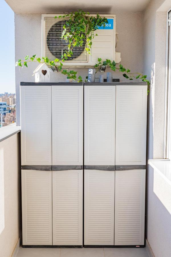 Flexible Selfcheckins 30 - Zagreb - Garage - Electric Vehicle Ccharger - Big Loggia - New - Apartments Repinc 30 Екстериор снимка